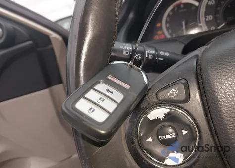 2015 Honda Accord Exl z USA, uszkodzony, nr VIN 1HGCR2F89FA060682